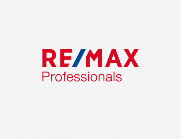 RE/MAX Professionals